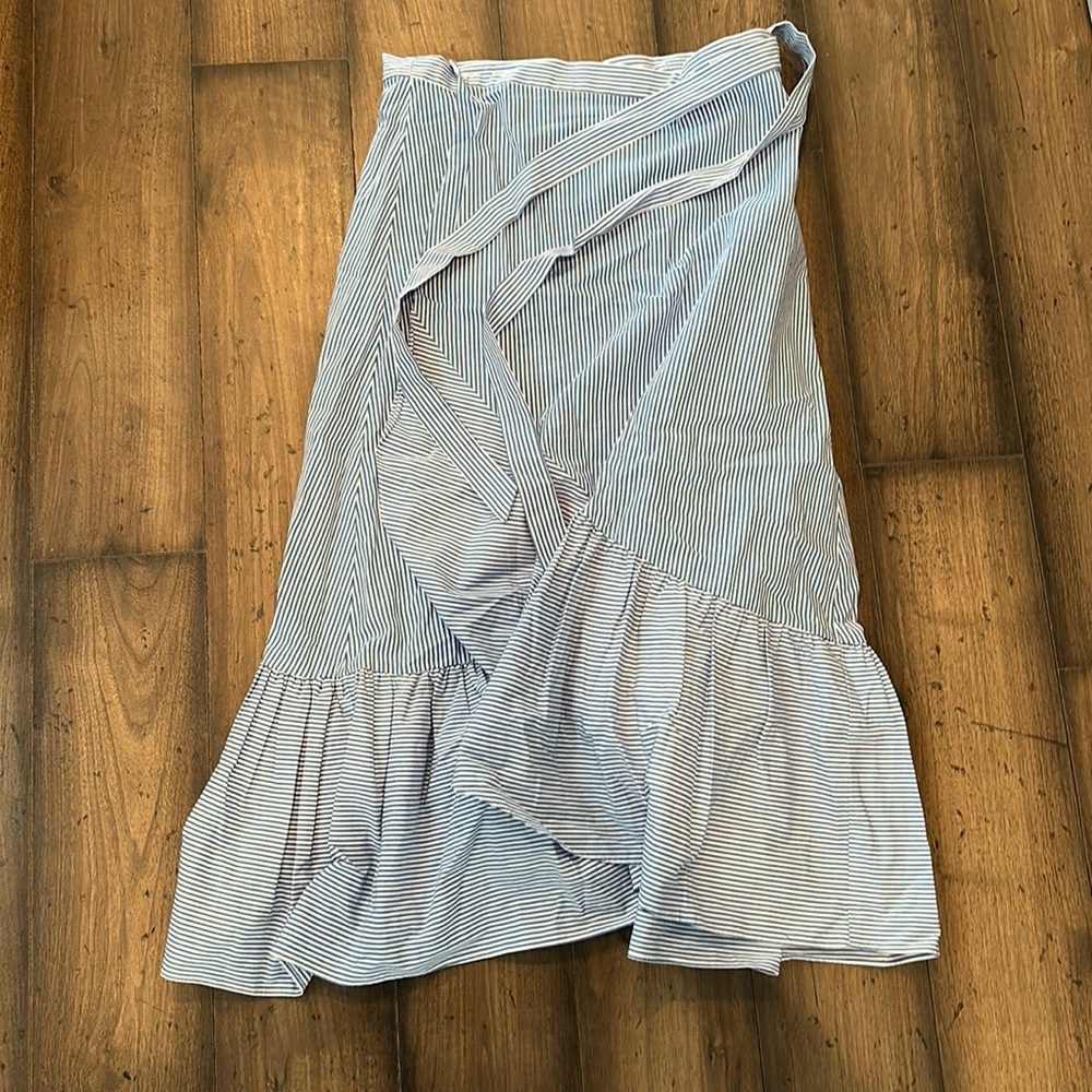 JCrew wrap maxi skirt with ruffles. Size 0.